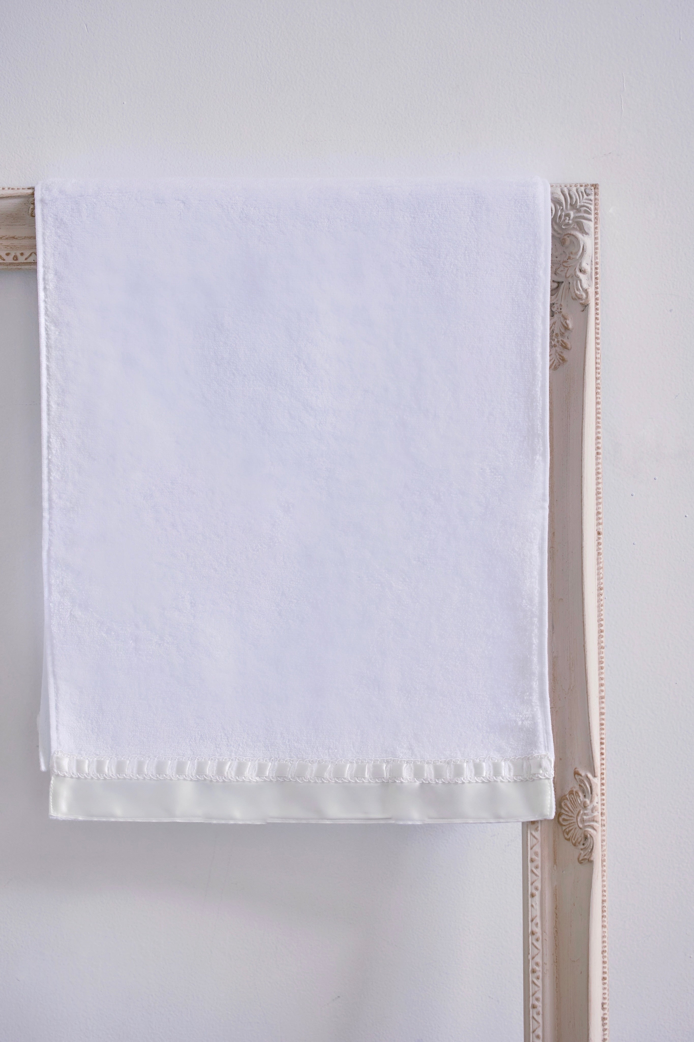 Dress towel